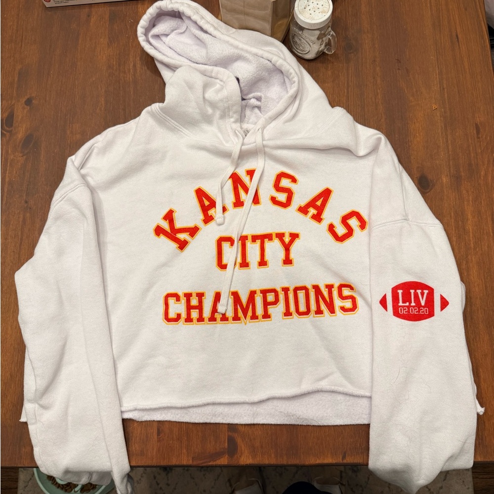 Chiefs cropped Super Bowl champions hoodie